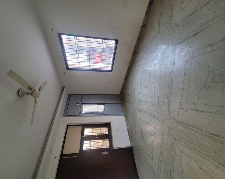 Balcony, green fields colony 4 Bedroom 2100 Sq.Ft. Builder Floor In Green Fields Colony Faridabad 10635284