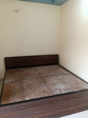 Room in 2 BHK Builder Floor at Saket – for Rent