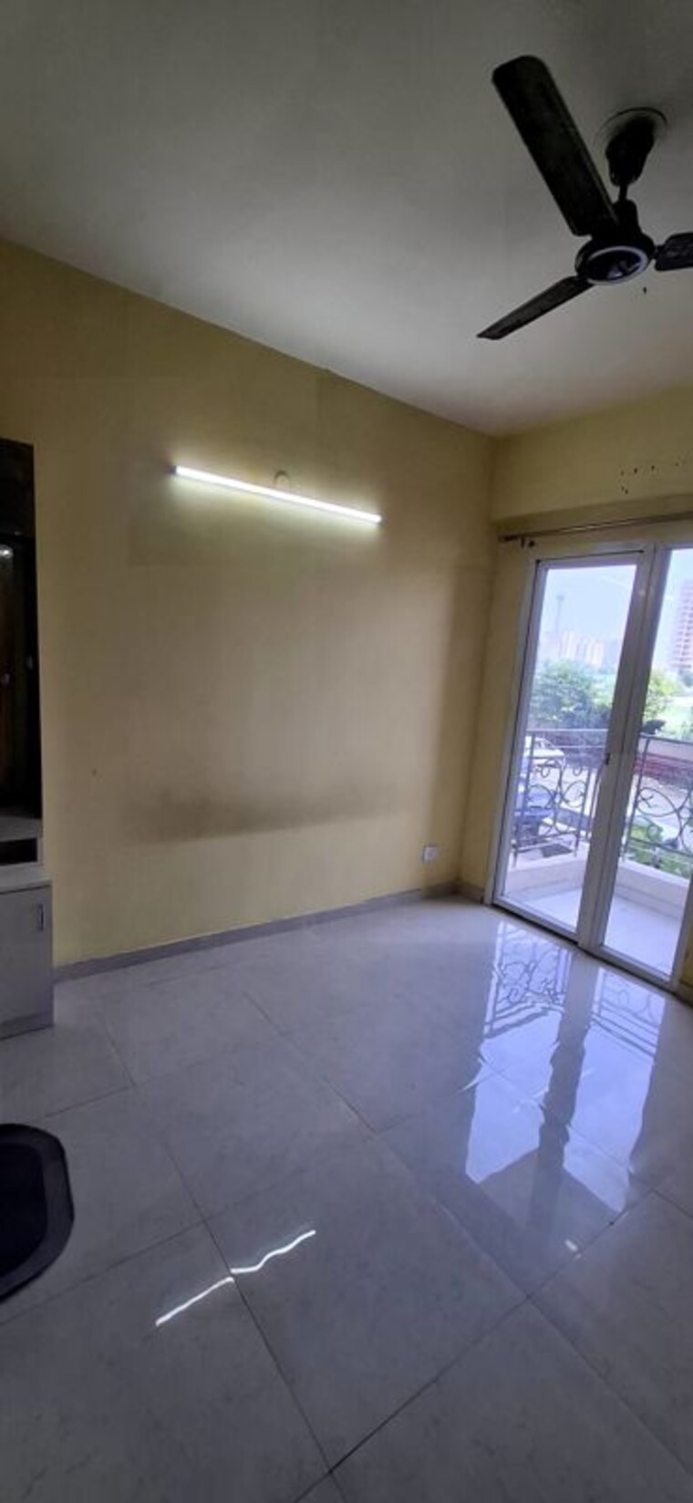 Room, signature-global-the-millennia 2 Bedroom 800 Sq.Ft. Apartment In Sector 37d Gurgaon 10635283