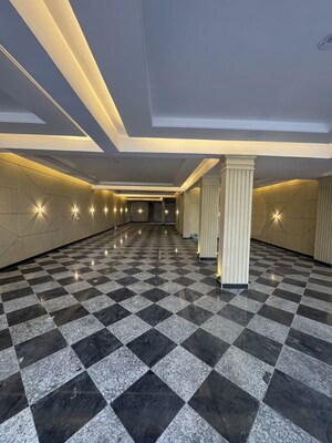 Parking in 4 BHK Builder Floor at Green Fields Colony – for Rent