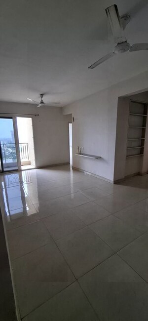 2 BHK Apartment For Rent in Signature Global The Millennia, Sector 37d