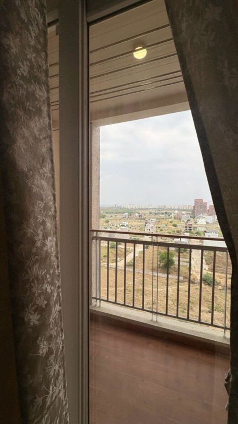 Balcony, suraj-oranje-castle 4 Bedroom 2750 Sq.Ft. Apartment In Gomti Nagar Lucknow 10635312