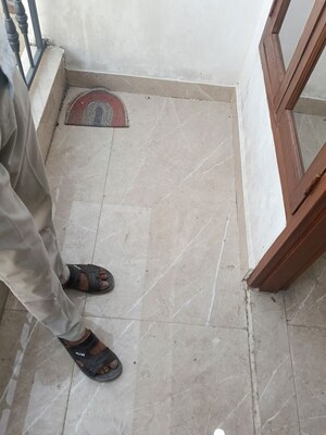 Bathroom in 1 BHK Builder Floor at Neb Sarai – for Rent