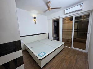 1 RK Builder Floor For Rent in Sector 40
