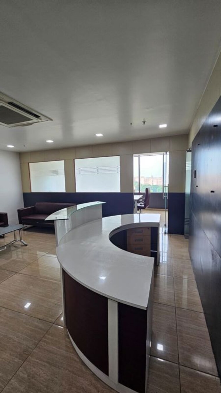 Team Area, levana-cyber-heights Commercial Office Space 2550 Sq.Ft. In Vibhuti Khand Lucknow 10635329