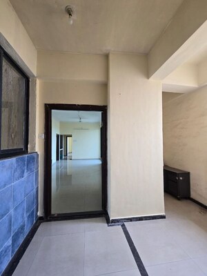Room in 3 BHK Apartment at Gajra Bhoomi Oscar, Ghansoli – for Rent