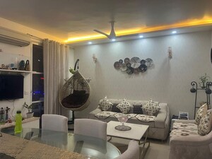 Living Room in 2.5 BHK Apartment at Emaar Emerald Estate, Sector 65 – for Rent