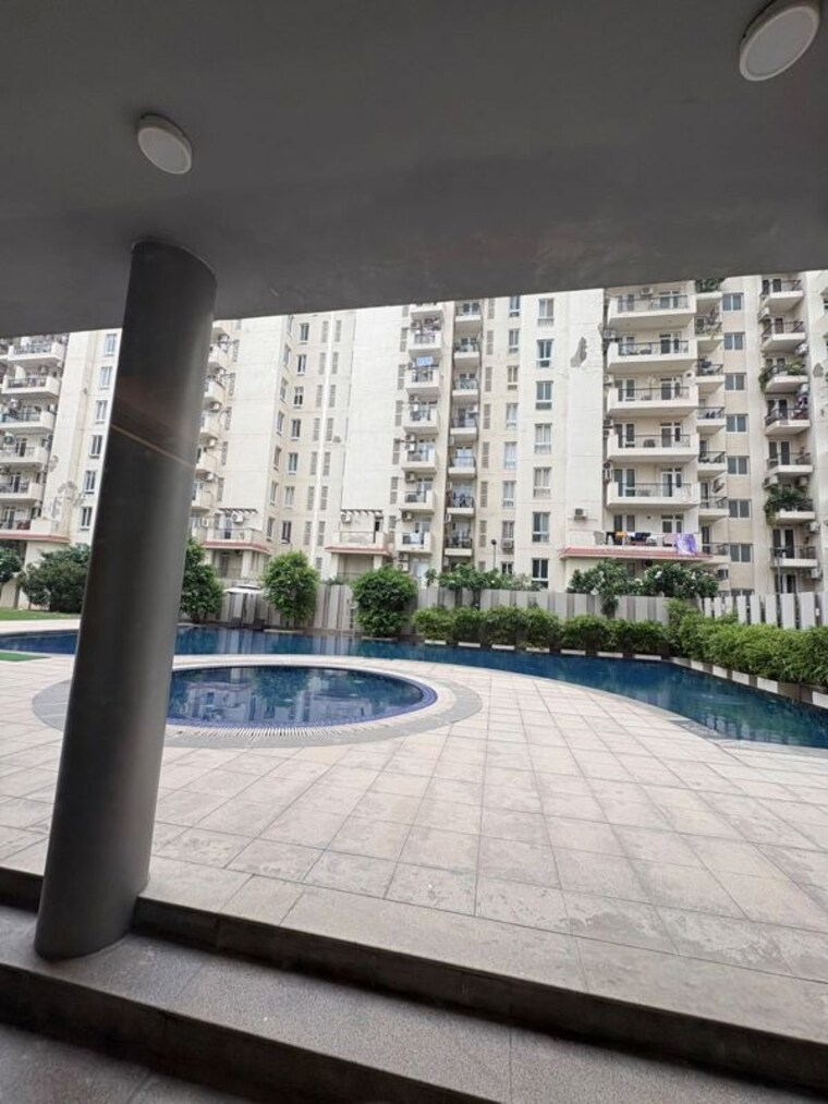 Exterior View, emaar-emerald-estate 2.5 Bedroom 1080 Sq.Ft. Apartment In Sector 65 Gurgaon 10635407