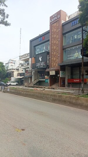  Showroom – Exterior View View at Kapurthala Arcade, Aliganj - for Rent