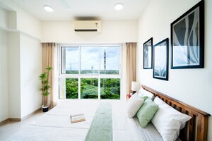 Bedroom in 3.5 BHK Apartment at Godrej The Trees, Vikhroli East – for Sale
