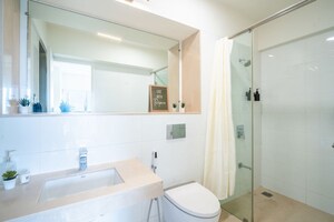 Bathroom in 3.5 BHK Apartment at Godrej The Trees, Vikhroli East – for Sale