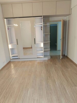 3 BHK Apartment For Rent in Conscient Habitat 102, Sector 102