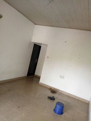 Room in 3 BHK Independent House at Raja Park – for Sale