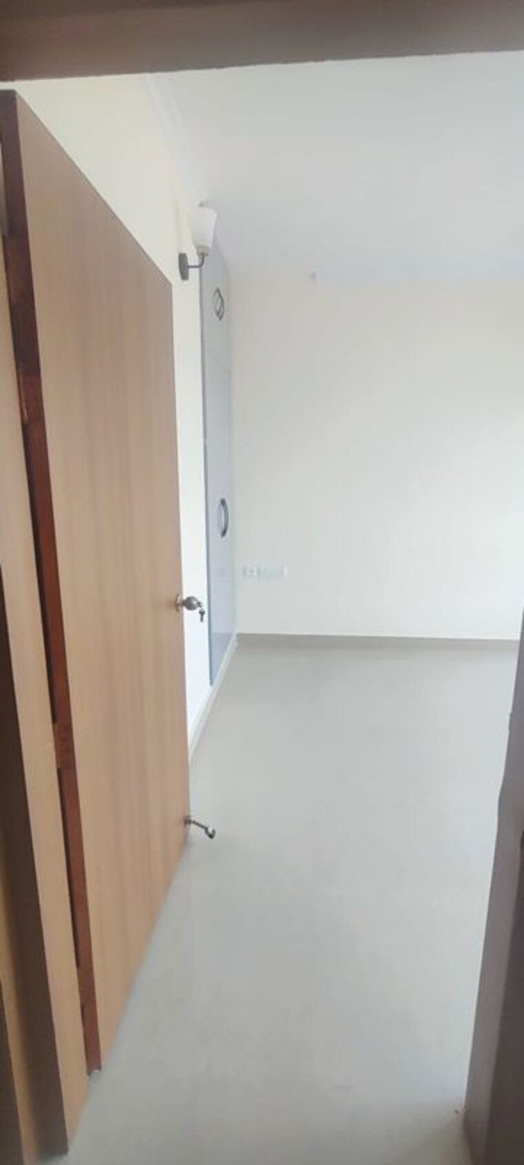 Bathroom, upavp-ganga-yamuna-and-hindon-enclave 1.5 Bedroom 700 Sq.Ft. Apartment In Pratap Vihar Ghaziabad 10635421