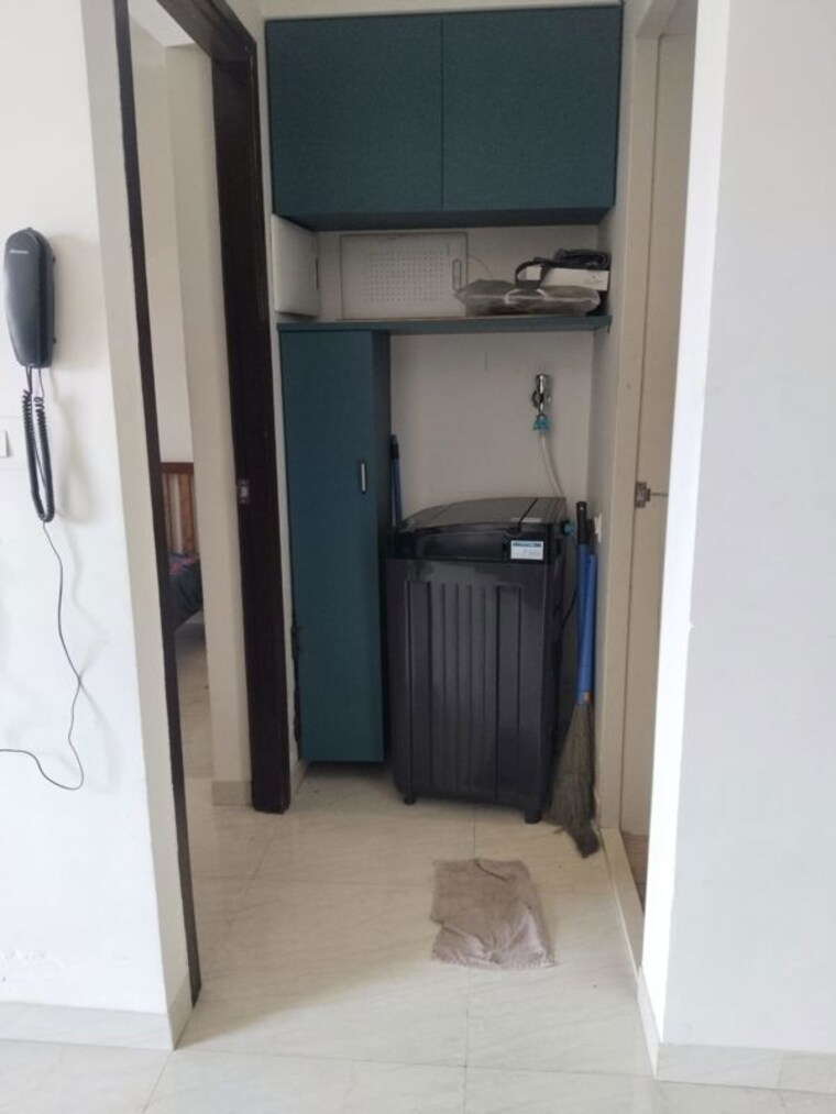 Bathroom, lodha-quality-home-tower-2 1 Bedroom 317 Sq.Ft. Apartment In Majiwada Thane 10635378