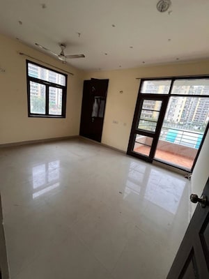 2 BHK Apartment For Rent in RPS Savana, Sector 88