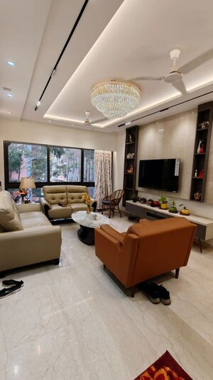 Team Area in 3 BHK Apartment at Amrut Meraki, Shivaji Park – for Rent