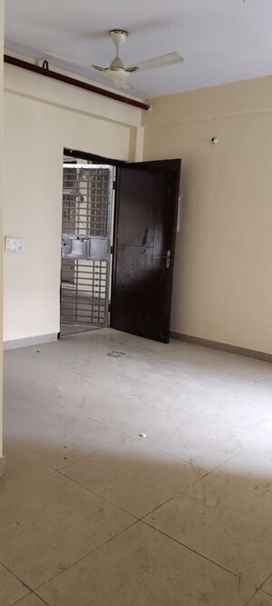 1 BHK Apartment For Rent in AVJ Platinum, Zeta I Greater Noida
