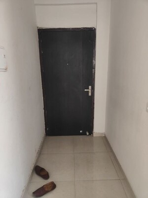 Room in 2 BHK Apartment at ROF Aalayas, Sector 102 – for Sale