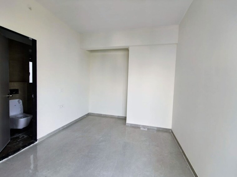 Room, damji-shamji-mahavir-spring-tulip-phase-1 2 Bedroom 750 Sq.Ft. Apartment In Pokhran Road No Two Thane 10635537
