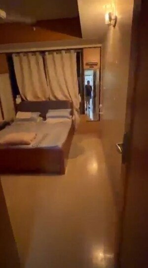 Bedroom in 1 BHK Apartment at Chembur – for Rent
