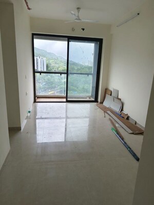 Room in 1 BHK Apartment at Damji Shamji Mahavir Spring Tulip Phase 1, Pokhran Road No Two – for Rent