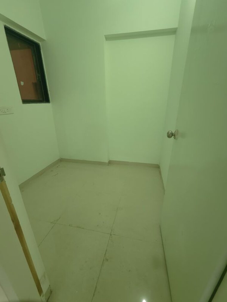 Room, hdil-the-meadows 2.5 Bedroom 650 Sq.Ft. Apartment In Goregaon West Mumbai 10635587