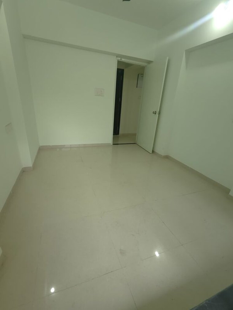 Room, hdil-the-meadows 2.5 Bedroom 650 Sq.Ft. Apartment In Goregaon West Mumbai 10635587