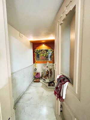 Furnished Amenities in 4 BHK Independent House at Ghodasar – for Sale
