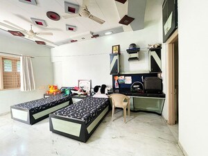 Team Area in 4 BHK Independent House at Ghodasar – for Sale