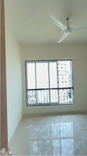 Bedroom in 2 BHK Apartment at Chembur – for Rent