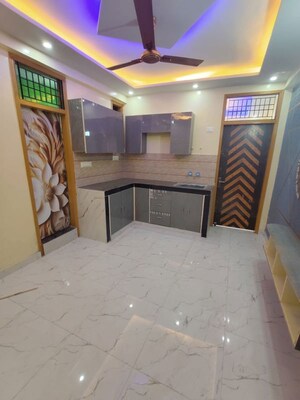 Hall in 1 BHK Builder Floor at Suthiyana – for Sale