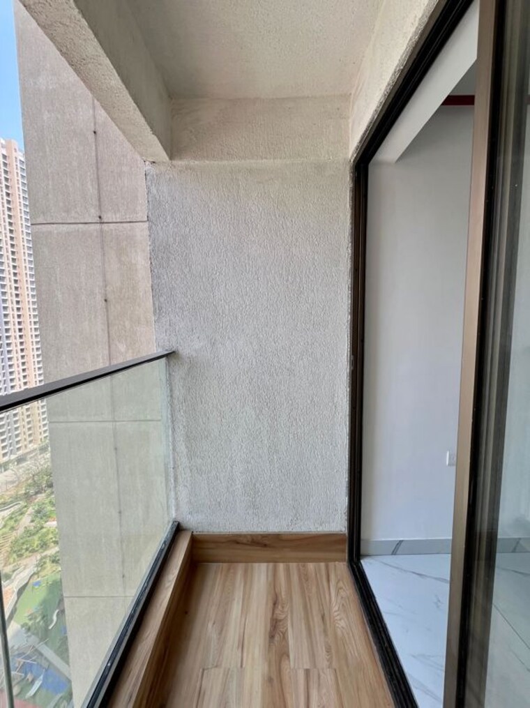 Balcony, raymond-ten-x-habitat 2 Bedroom 700 Sq.Ft. Apartment In Pokhran Road No Two Thane 10635672