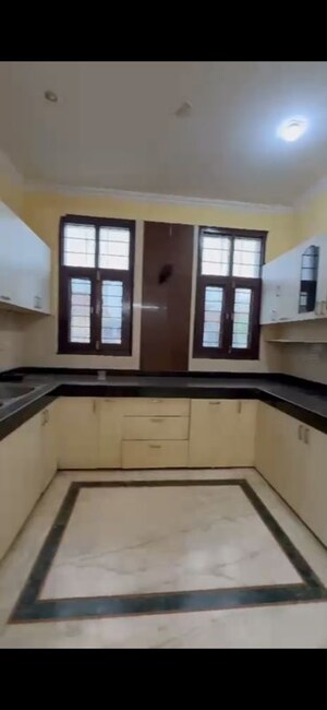 Kitchen in  Builder Floor at Sector 23 – for Rent