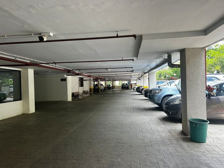  Parking, mantri-serene 2 Bedroom 725 Sq.Ft. Apartment In Goregaon East Mumbai 10635682