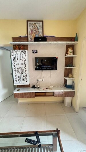 Furnished Amenities in 2 BHK Apartment at Signature Global The Millennia, Sector 37d – for Rent
