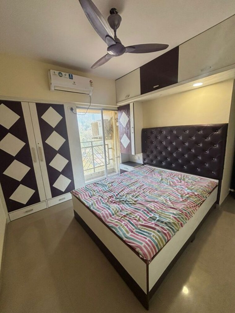 Bedroom, godrej-emerald 3 Bedroom 620 Sq.Ft. Apartment In Ghodbunder Road Thane 10635715