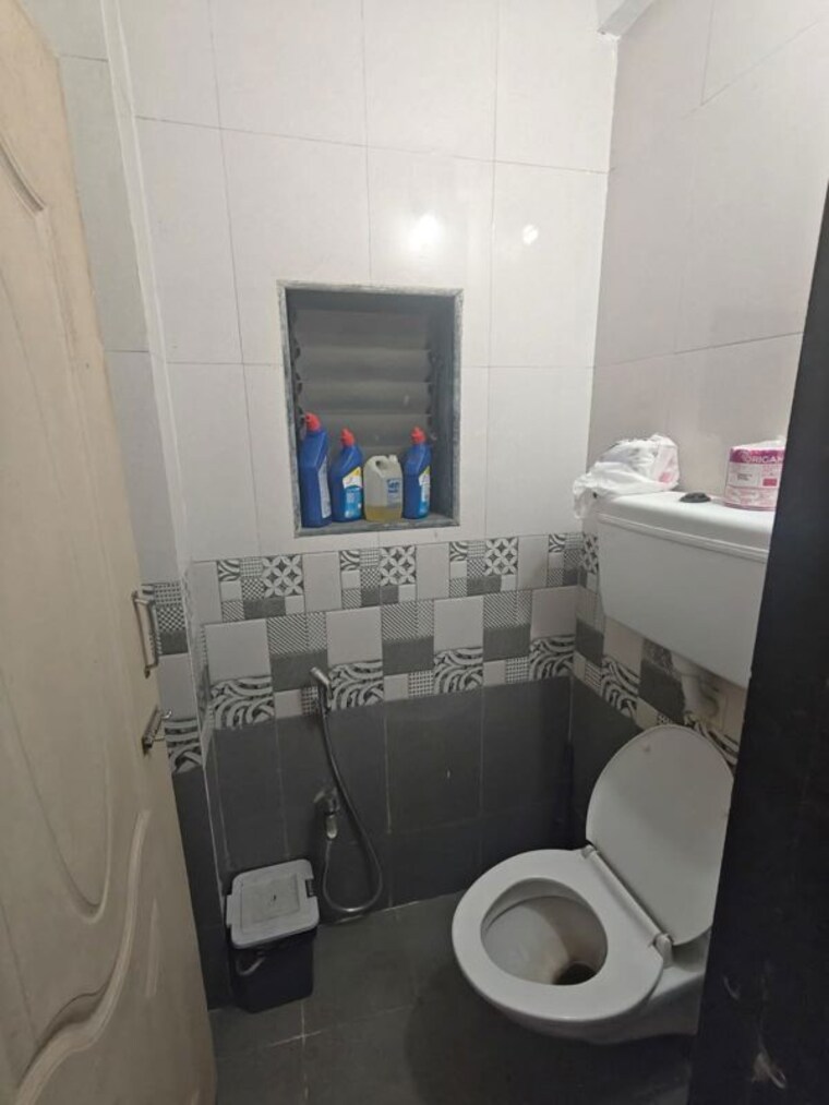 Bathroom, mhada-24-lig-apartments 1 Bedroom 483 Sq.Ft. Apartment In Goregaon West Mumbai 10635717