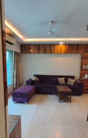 3 BHK Apartment For Rent in Radheya Apartment, Khar West