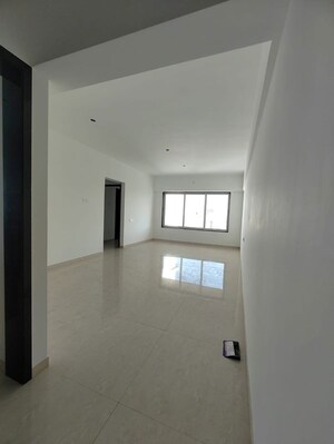 Living Room in 2 BHK Apartment at Chembur – for Rent
