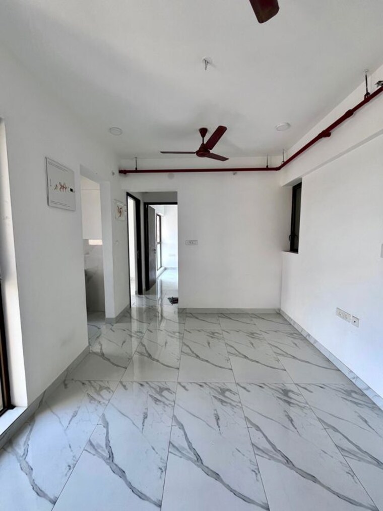 Room, raymond-ten-x-habitat 2 Bedroom 650 Sq.Ft. Apartment In Pokhran Road No Two Thane 10635751