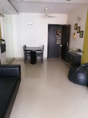 Living Room in 2 BHK Apartment at Raheja Sherwood, Goregaon East – for Rent