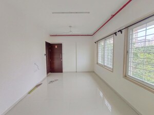 Hall in 2 BHK Apartment at Chembur – for Rent
