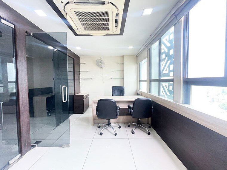 Team Area, satellite Commercial Office Space 722 Sq.Ft. In Satellite Ahmedabad 10635767
