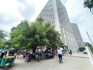  Office Space For Rent in Satellite
