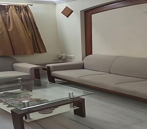 2 BHK Apartment For Rent in Dadar East