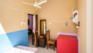 Room in 2 BHK Apartment at Satyam Tower Nalasopara, Nalasopara West – for Sale