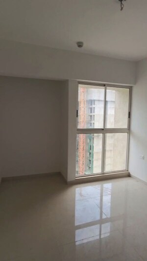 Room in 2 BHK Apartment at Lodha Upper Thane Woodlands C And D, Anjur – for Rent
