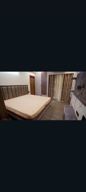 Bedroom in 2.5 BHK Apartment at MCC Signature Homes, Raj Nagar Extension – for Rent