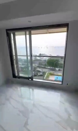 2 BHK Apartment For Rent in Sea Glimpse Apartment, Bandra West
